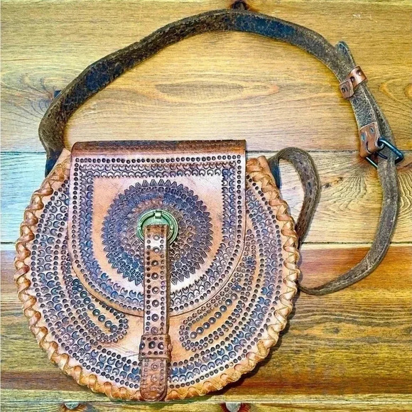 Vintage | Round Crossbody Bag | Handcrafted, Hand Tooled Leather - Picture 1 of 9
